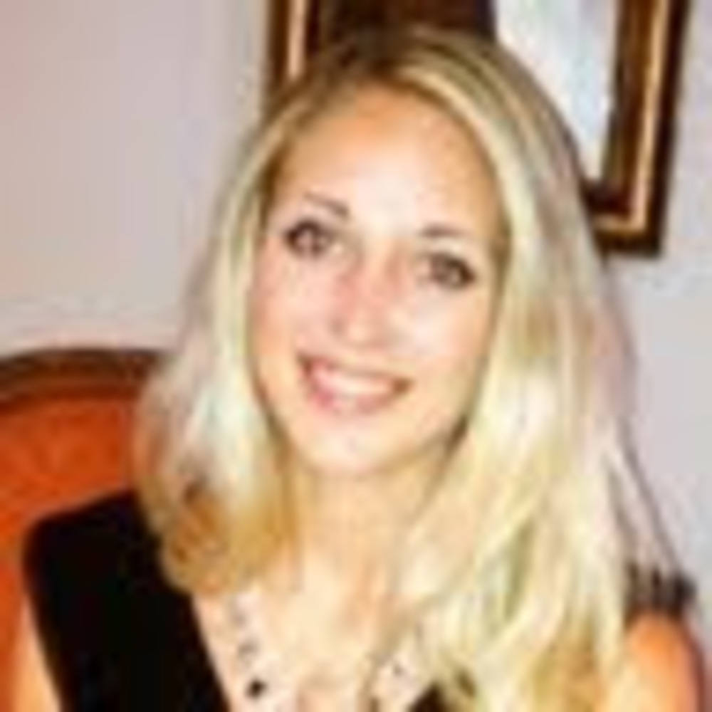 Meet your Posher, Alyson